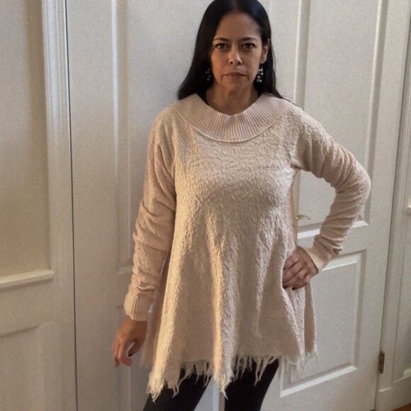 Free People NWT rose Tunic Sweater size M - Picture 1 of 11